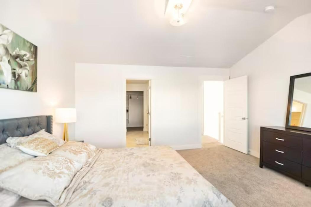 Brand New 3-Beds Stylish Entire House At Lehi Villa Luaran gambar