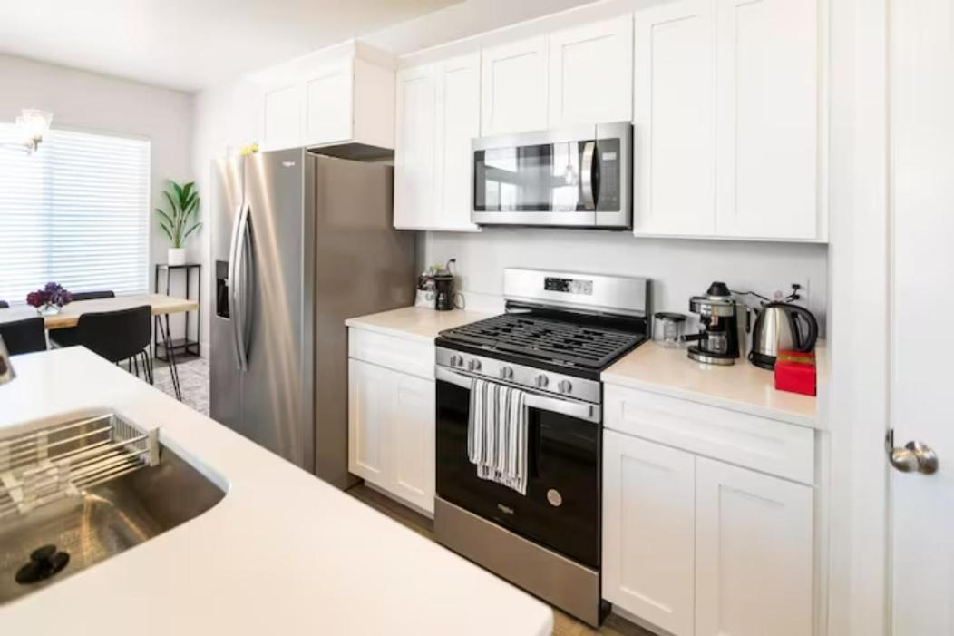 Brand New 3-Beds Stylish Entire House At Lehi Villa Luaran gambar